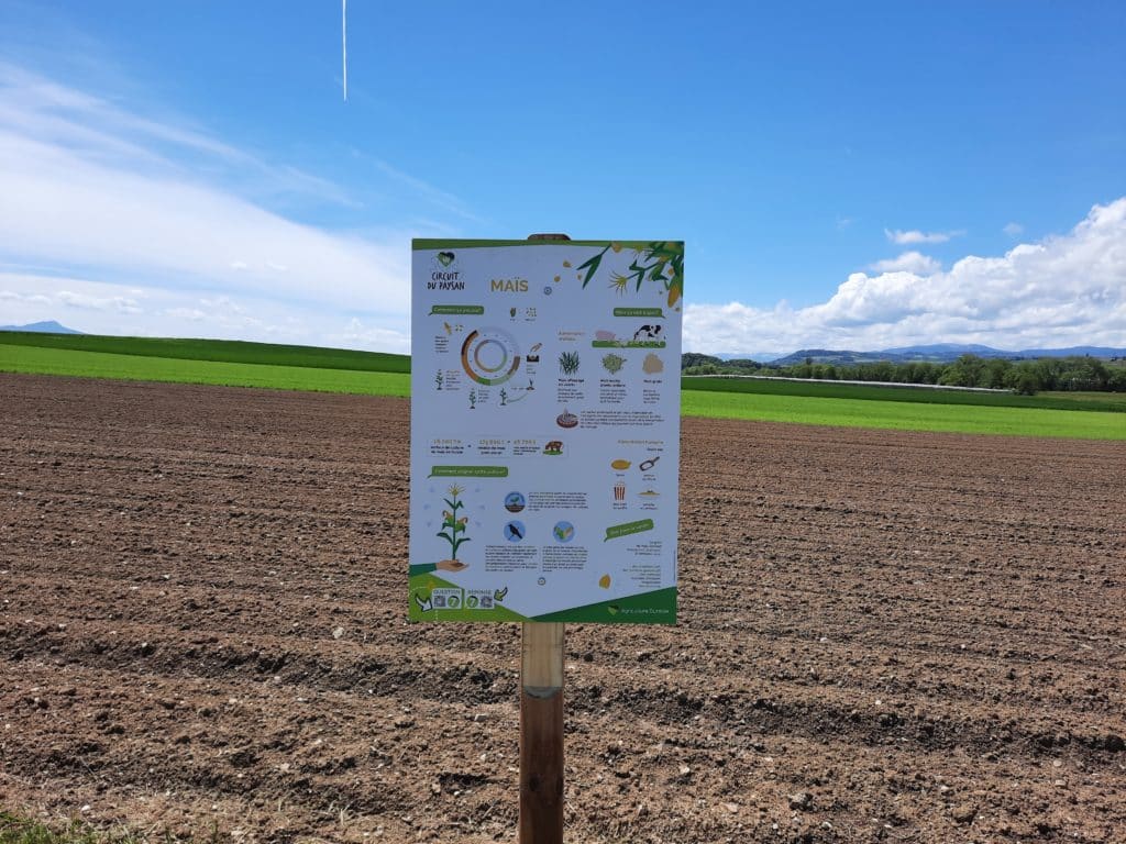 Nouveau loisir: parcours didactique autour de parcelles de cultures et d'élevage, le Circuit paysan